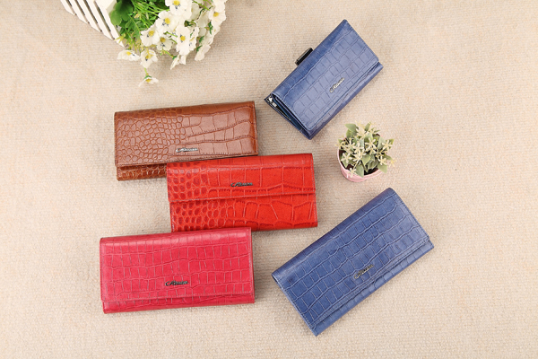 hassion <a href='../product/index.html' class='keys' title='Click to check the relevant information of wallet' target='_blank'>wallet</a>s